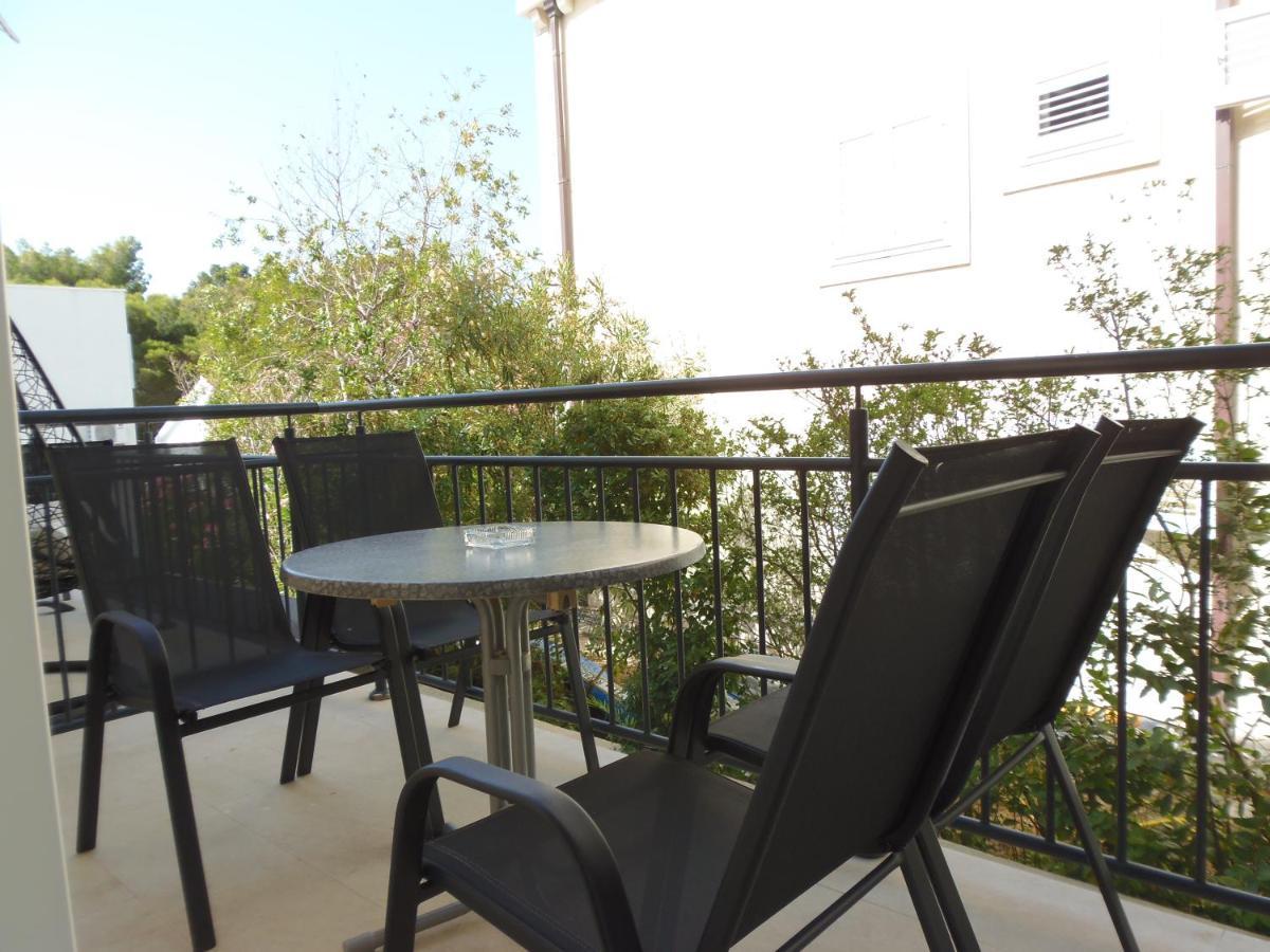 Villa Rajski Dvor 2 Bol Ngoại thất bức ảnh