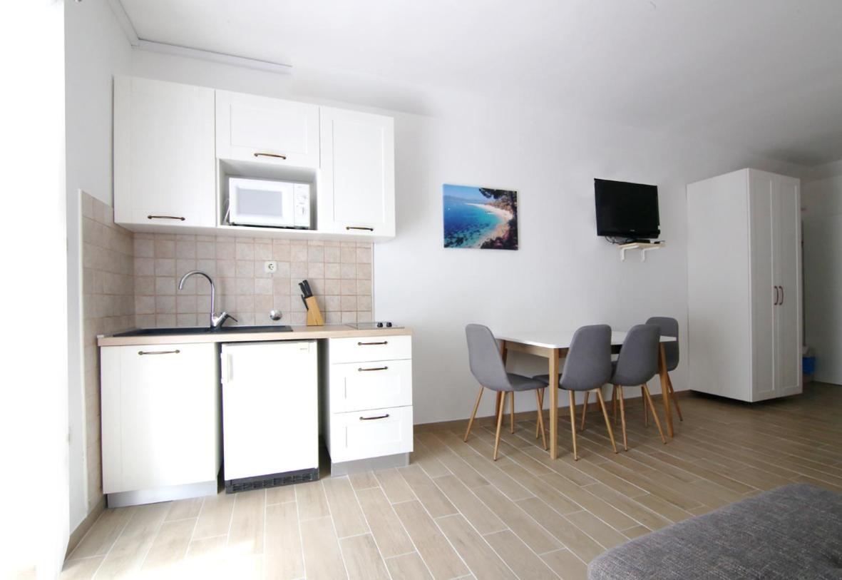 Villa Rajski Dvor 2 Bol Ngoại thất bức ảnh