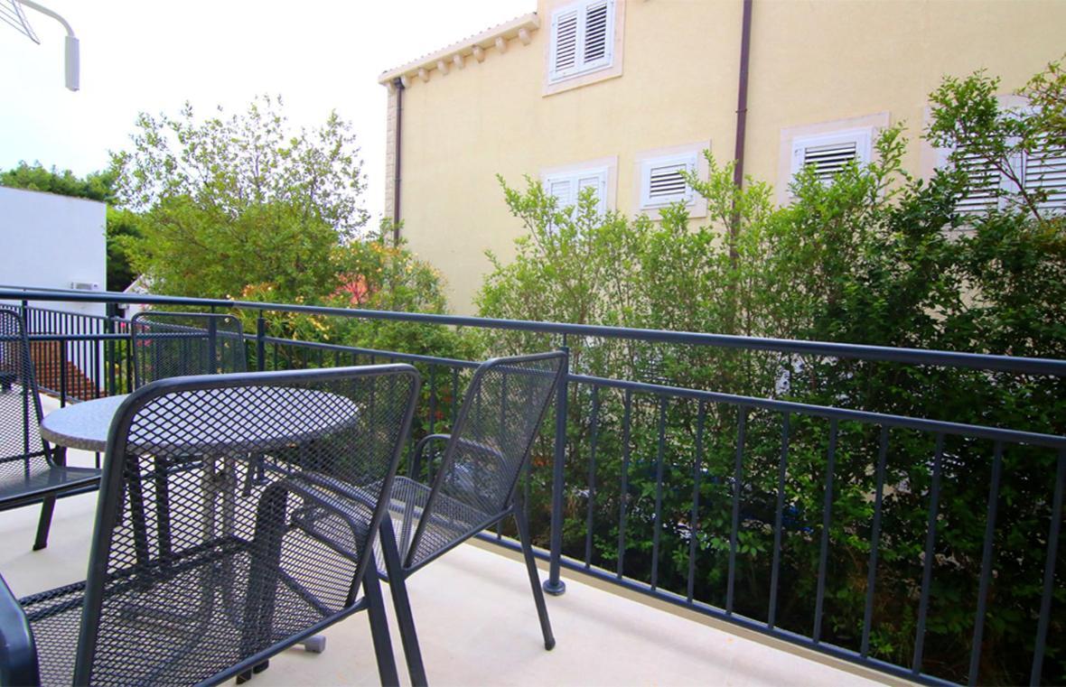 Villa Rajski Dvor 2 Bol Ngoại thất bức ảnh
